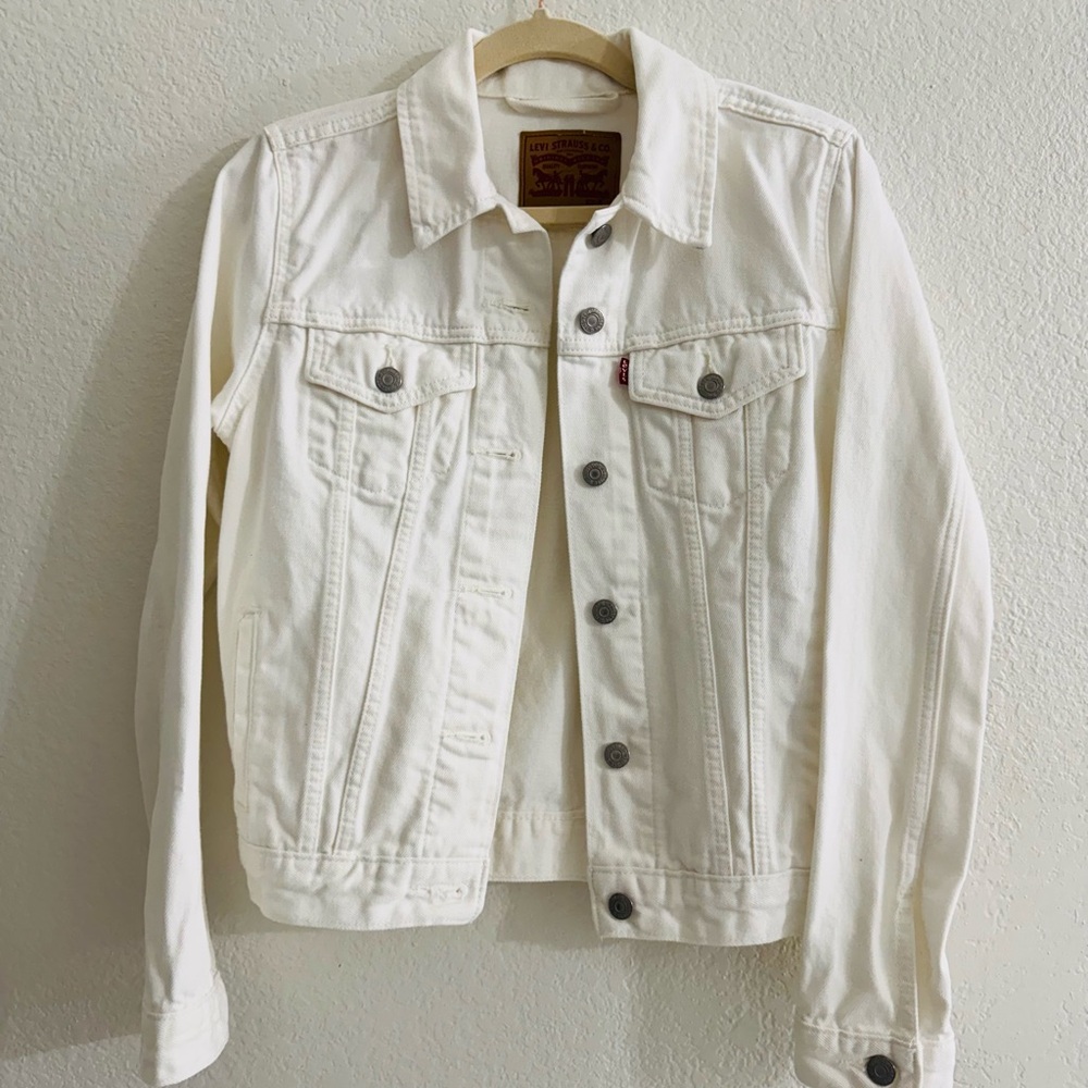 Levi's White Denim Jacket - image 1
